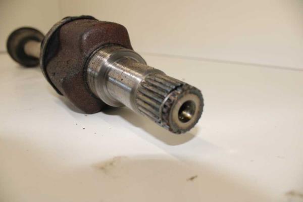 ARBRE DE TRANSMISSION GAUCHE FORD - Vue 2